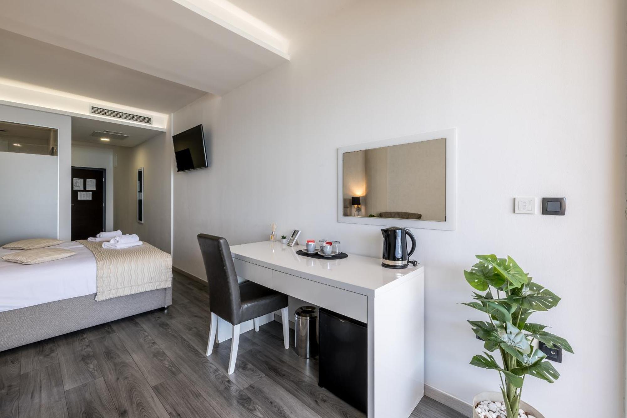 Sea View Luxury Rooms Seven Of Nine Spalato Esterno foto