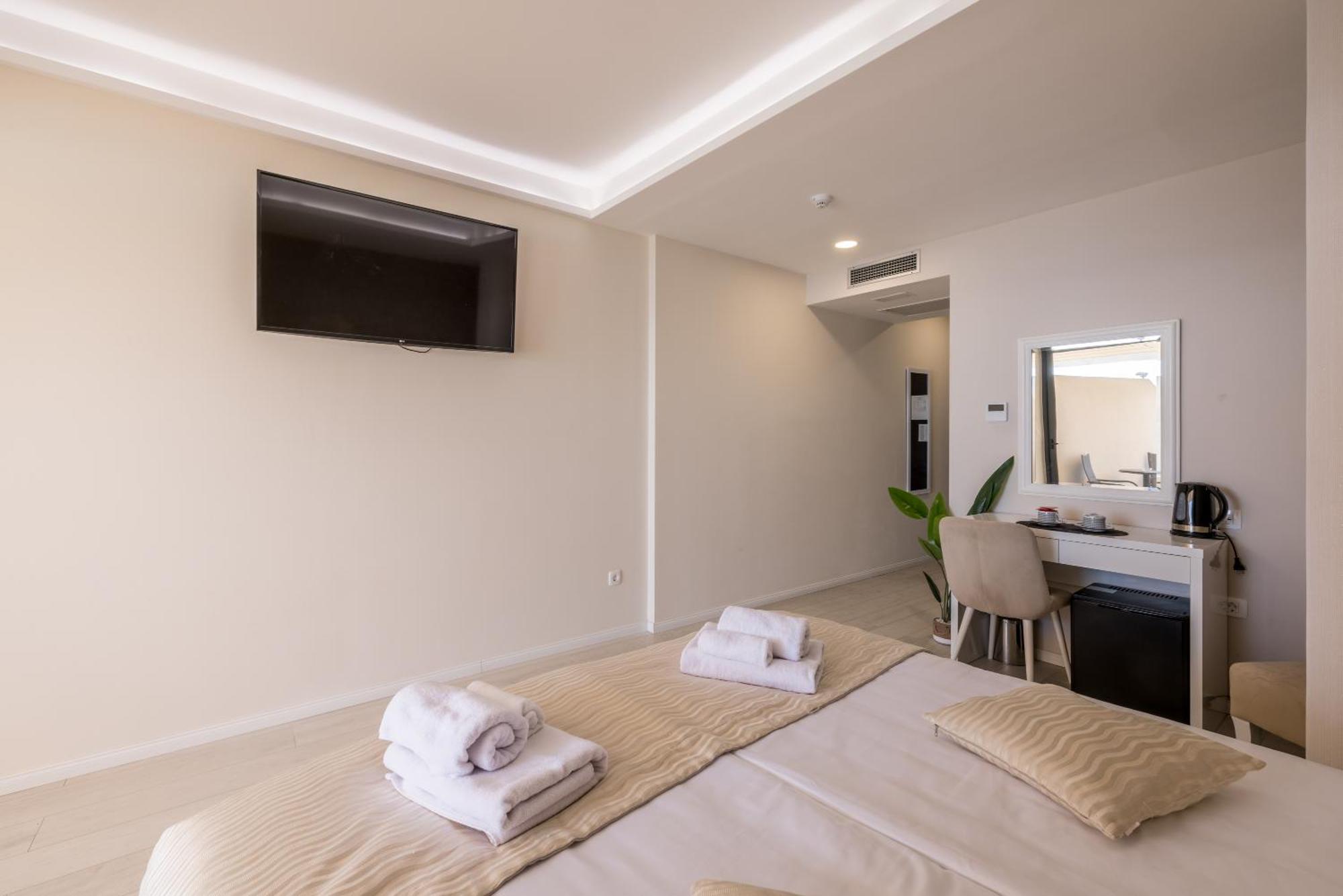 Sea View Luxury Rooms Seven Of Nine Spalato Esterno foto