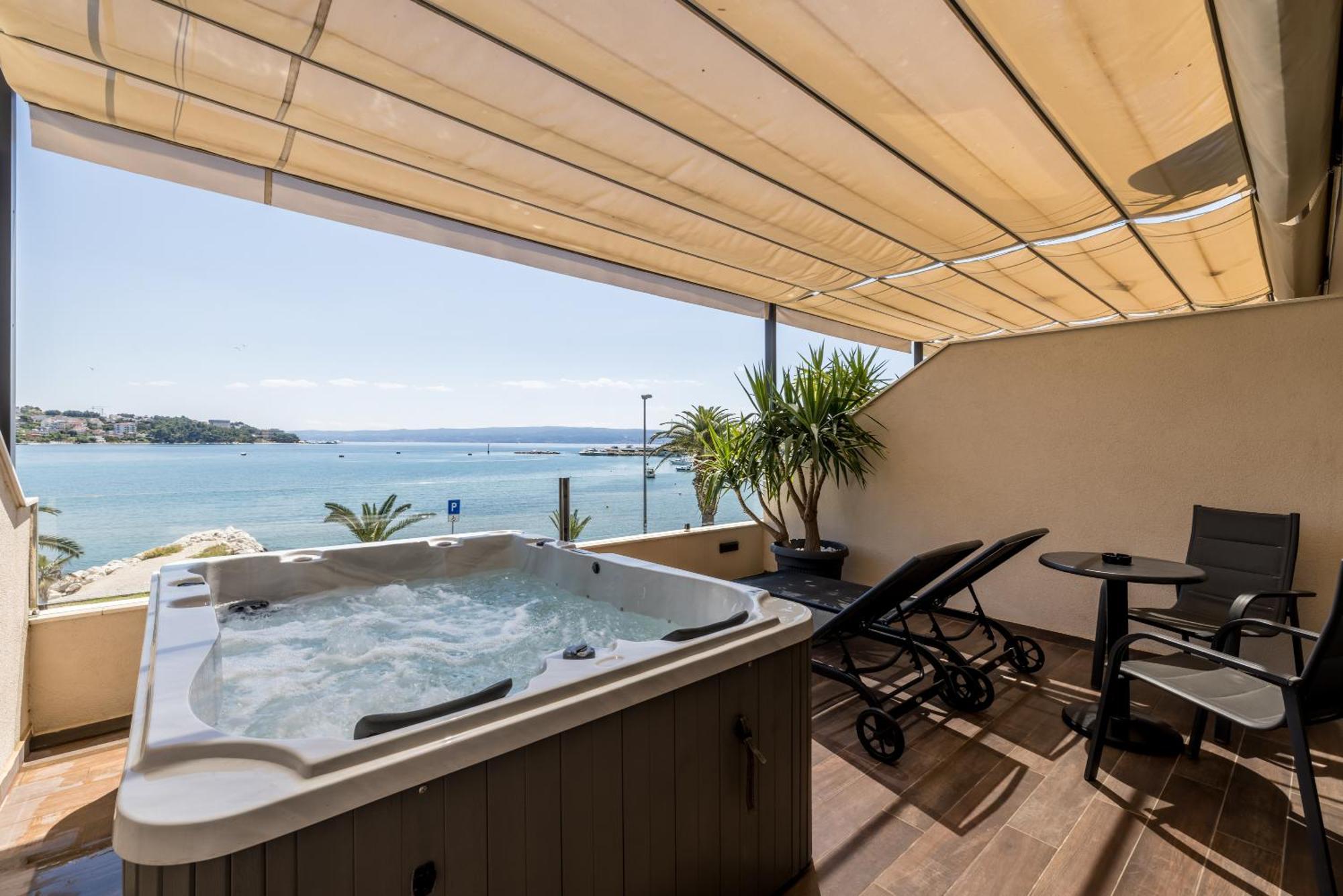 Sea View Luxury Rooms Seven Of Nine Spalato Esterno foto